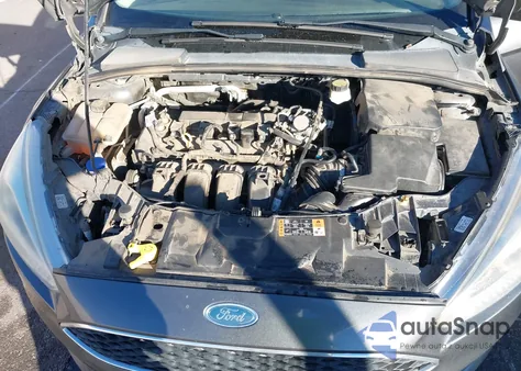 2017 Ford Focus Se z USA, uszkodzony, nr VIN 1FADP3F25HL299623